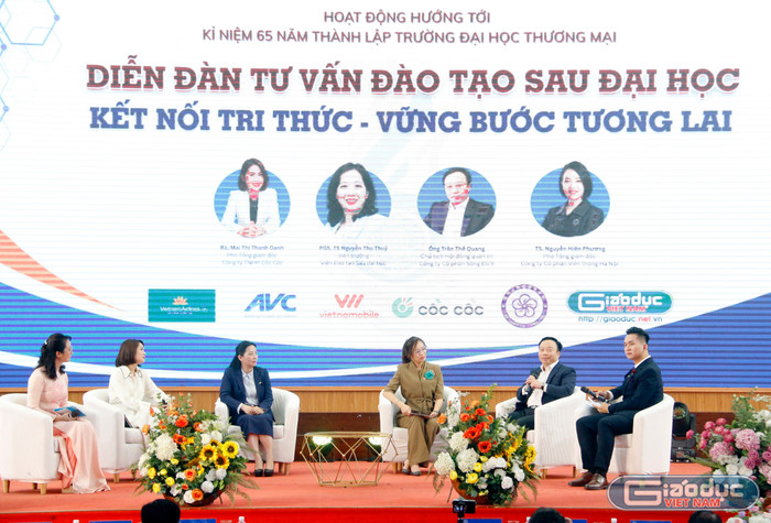 Phiên 1. gdvn-phien-1-toan.jpg