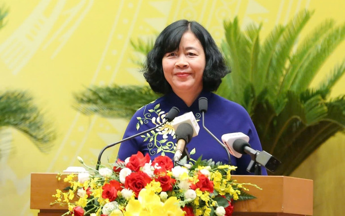 Bà Bùi Thị Minh Hoài - Bí thư Thành ủy, Trưởng đoàn Đại biểu Quốc hội thành phố Hà Nội. Ảnh: hanoi.gov.vn. z6782476553387209ff83a0615d16e92977729d3f7e3c0-175194118415275810023-90-0-850-1216-crop-1751941195996932336917.jpg