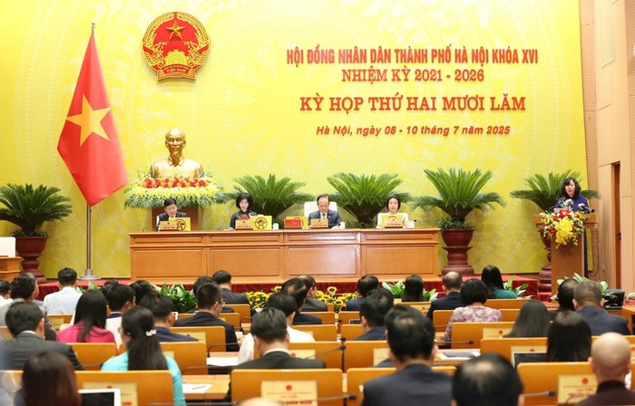 Toàn cảnh phiên họp ngày 08/7. z678247655338651067f256595d7bfd02961656a5ba54c-1751941496579143464334.jpg