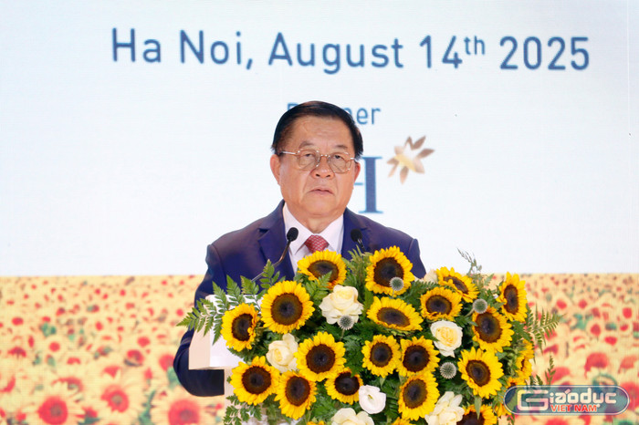 Trưởng Ban Tuyên giáo và Dân vận Trung ương Nguyễn Trọng Nghĩa phát biểu kết luận Hội thảo. gdvn-ng-trong-nghia.jpg