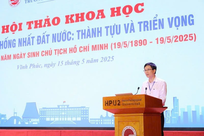 Tiến sĩ Bùi Kiên Cường - Phó Bí thư Đảng ủy, Phó Hiệu trưởng, Trưởng ban Chỉ đạo Hội thảo phát biểu khai mạc. Ảnh: NTCC. ct15.jpg