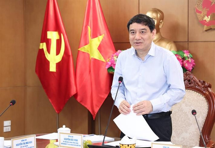 Chủ nhiệm Ủy ban Văn hóa và Xã hội của Quốc hội Nguyễn Đắc Vinh phát biểu tại buổi làm việc. Ảnh: moet.gov.vn. img5929.jpg