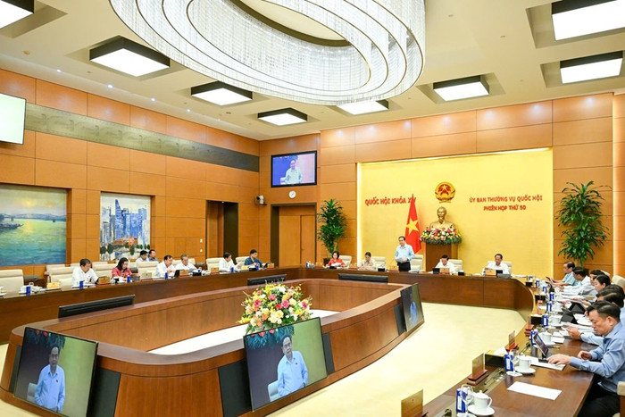 Toàn cảnh phiên họp. Ảnh: baovanhoa.vn. Toàn cảnh phiên họp. Ảnh: baovanhoa.vn.