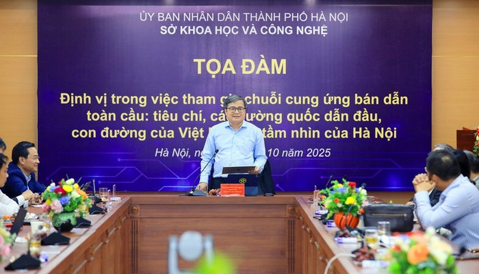 Phó Chủ tịch Ủy ban nhân dân thành phố Hà Nội Trương Việt Dũng phát biểu tại buổi Tọa đàm. hanoi.gov.vn. Phó Chủ tịch Ủy ban nhân dân thành phố Hà Nội Trương Việt Dũng phát biểu tại buổi Tọa đàm. hanoi.gov.vn.