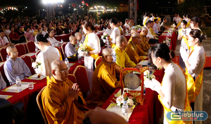 Toàn cảnh Đại lễ Vu Lan. gdvn-a.jpg