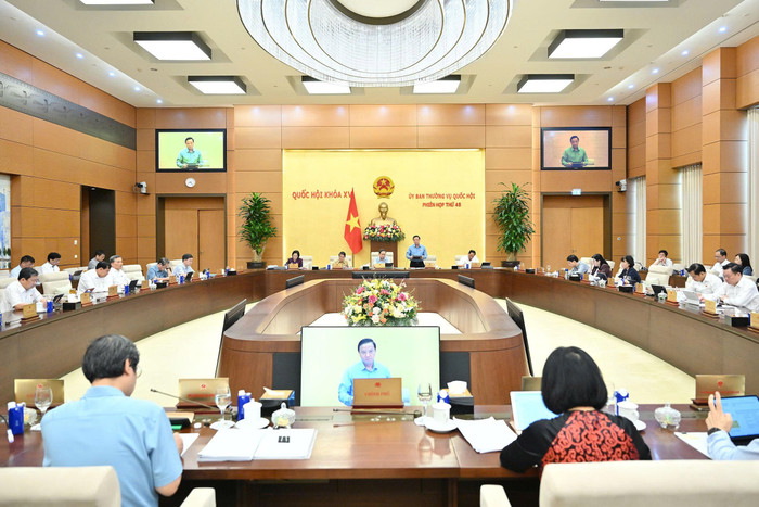 Toàn cảnh phiên họp. Ảnh: quochoi.vn. Toàn cảnh phiên họp. Ảnh: quochoi.vn.