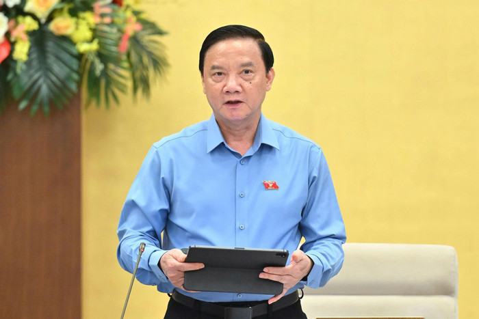 Phó Chủ tịch Quốc hội Nguyễn Khắc Định nêu quan điểm tại phiên họp. Ảnh: quochoi.vn. 202508130857459236-gen-h-z6901518625765-3167b4fb6aaa507baf012a8923bf80b8.jpg