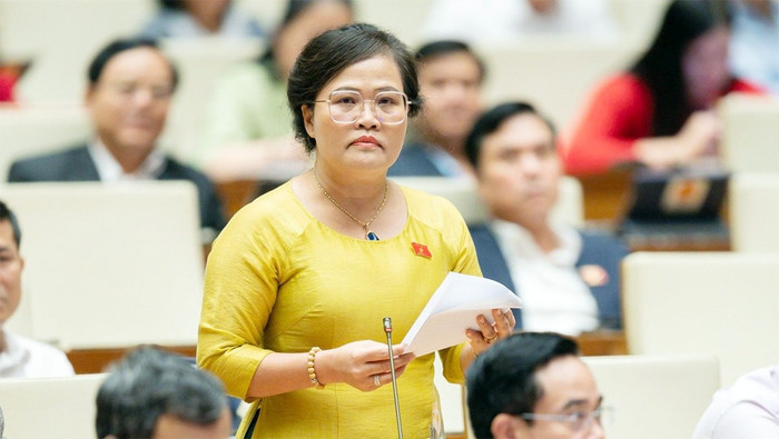Đại biểu Quốc hội Nguyễn Thị Sửu - Phó Trưởng đoàn chuyên trách Đoàn đại biểu Quốc hội thành phố Huế. Ảnh: quochoi.vn. images-2cae99c722739fd7811264aa24039009a33a850a8ee30338375e88d38649ccb8231e2f7caea585716ff94e044a0a3cbe2cf136394dba0bc301456b149a7dc32b-phat-bieu-1684837102471.jpg
