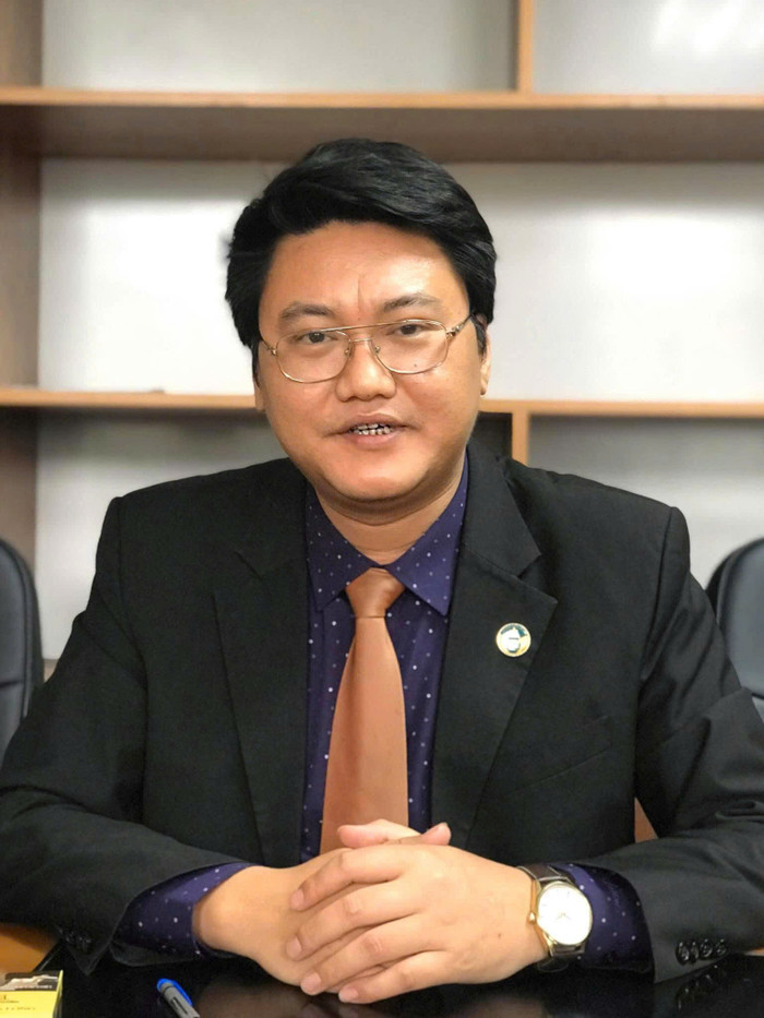 Luật sư Hoàng Tùng - Văn phòng luật sư Trung Hòa, Đoàn luật sư Thành phố Hà Nội. Ảnh: NVCC gen-h-z6886776541554-7ef1d4ce3c6e6790629b6866a144b36b.jpg