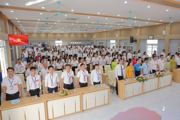 Các đại biểu tham dự đại hội. word-image-49460-1.jpg