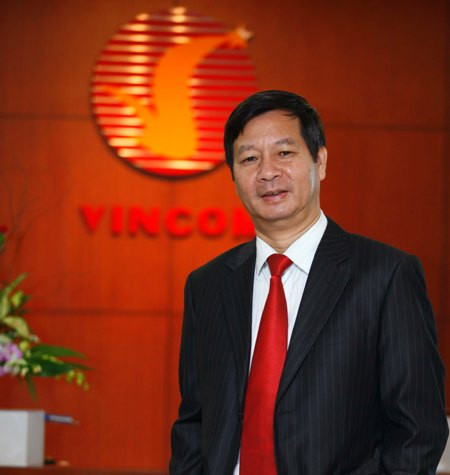 Chủ tịch HĐQT Vincom Lê Khắc Hiệp. Chủ tịch HĐQT Vincom Lê Khắc Hiệp.