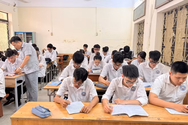 Hải Phòng: Tỷ lệ học sinh chọn môn thi tốt nghiệp THPT 2026 ở một số trường ra sao?