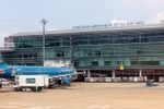  Phó Thủ tướng kiểm tra công tác an toàn bay tại sân bay Tân Sơn Nhất