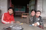 Thêm một cháu bé chết bất thường sau khi tiêm phòng