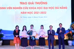Nữ sinh trường kỹ thuật đam mê nghiên cứu khoa học giành cú đúp giải thưởng 
