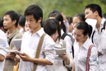 Đề nghị đặc cách tốt nghiệp cho học sinh có bố bị sét đánh