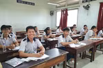 Đang làm rõ việc thí sinh phản ánh bị bớt thời gian bù giờ làm bài thi
