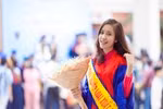 Nữ “thủ khoa kép” học tiếng Anh qua thơ và bảng thành tích khó tin