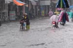 Các tỉnh Nam Trung Bộ mưa lớn, chuẩn bị đối phó bão vào