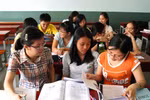 Bắt sinh viên mặc đồng phục: “Hổng giống ai"!