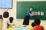 Điều kiện quan trọng nhất để thực hiện việc dạy học bằng tiếng nước ngoài là GV