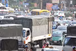 Nóng tối 30/3: Thêm nhiều tuyến phố cấm taxi, xe tải giờ cao điểm