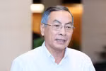 Hội đồng thẩm định SGK được chi tiền, nên cần rõ trách nhiệm nếu để lọt 'sạn'
