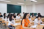 Bộ GD&ĐT yêu cầu dừng xét tuyển vào lớp 10 bằng IELTS là hợp lý