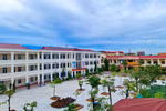 Học sinh lớp 1 ở Hải Phòng tựu trường vào ngày 25/8