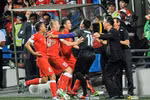 Singapore 3-1 Thái Lan: Sư tử Đông Nam Á chạm một tay vào cúp vô địch