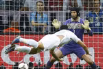 Thơ bình luận trận tứ kết: Cộng hòa Czech 0-1 Bồ Đào Nha