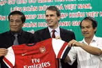 Premier League 6 A.M: Arsenal háo hức cho chuyến đi Việt Nam