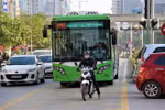 Xả rác bữa bãi, tham gia giao thông vô tổ chức và ý thức nơi công cộng