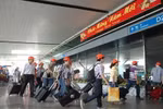 Đại gia Việt chi tiền tỷ đón Tết ở khách sạn dát vàng 