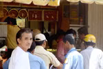 5 ngân hàng cùng SJC bán vàng bình ổn