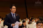 Thuế, phí dồn dập và các loại giấy phép "con, cháu"