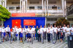 Petrovietnam chung sức "tiếp bước em đến trường"