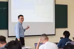 Trường ĐH ngóng chờ văn bản chính thức của Chính phủ cho phép tăng học phí