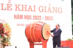 Chủ tịch nước dự Lễ khai giảng tại Trường THPT Chuyên Khoa học Tự Nhiên