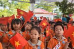 Học sinh Hải Phòng rộn ràng khai giảng năm học mới