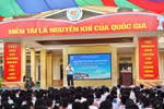 HS Trường THCS Lương Khánh Thiện được nghe nhiều chuyện giá trị của lòng biết ơn
