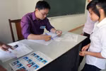 Buổi làm thủ tục dự thi, loại nhiều hồ sơ ảo
