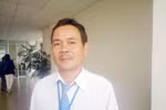 Người thầy cả đời nuôi vợ bệnh tim, suy thận