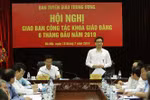 Xây dựng mô hình quản lý các trường công lập theo hướng đảm bảo dân chủ cơ sở