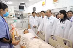 Y, bác sĩ, nhân viên y tế là những người anh hùng thầm lặng