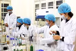 Giảng viên được cử đi học tiến sĩ, học xong hơn một nửa rời khỏi trường