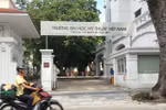 Trưởng khoa Đồ họa trường Đại học Mỹ thuật Việt Nam bị tố không đủ uy tín