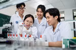 Học ngành Dược học, sinh viên tốt nghiệp không lo về việc làm