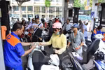 "Tăng thuế bảo vệ môi trường xăng dầu mới đang xin ý kiến"