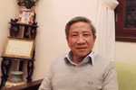 Lạm dụng quyền lực và chuyện "ném đá ao bèo"